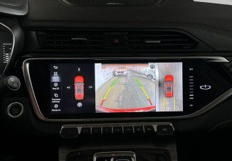 Подержанный автомобиль Geely Atlas Pro 2021 года (14 фото)