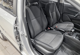 Подержанный автомобиль Kia Rio Hatchback 2021 года (22 фото)