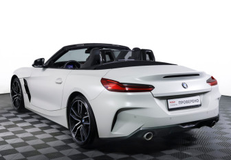 Подержанный автомобиль BMW Z4 Roadster 2020 года (7 фото)