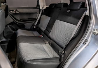 Подержанный автомобиль Subaru Forester Suv 2016 года (12 фото)