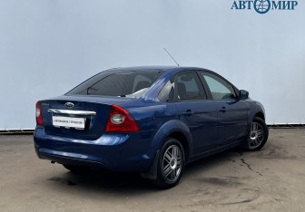 Подержанный автомобиль Ford Focus Sedan 2008 года (5 фото)