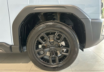 Подержанный автомобиль Haval H3 2024 года (20 фото)