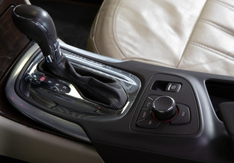 Подержанный автомобиль Opel Insignia Liftback 2008 года (16 фото)