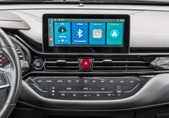 Подержанный автомобиль Москвич 3 2023 года (17 фото)