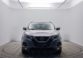 Подержанный автомобиль Nissan Qashqai 2021 года (2 фото)