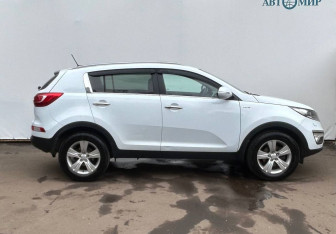 Подержанный автомобиль Kia Sportage 2011 года (4 фото)