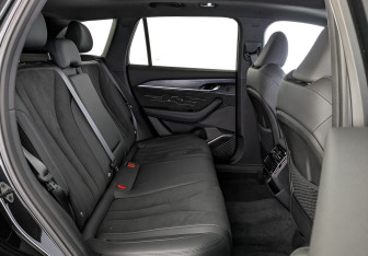 Новый Geely Monjaro 2025 (12 фото)