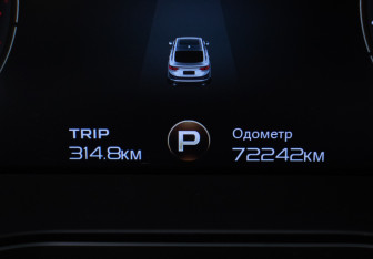 Подержанный автомобиль Geely Tugella 2023 года (12 фото)