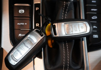 Подержанный автомобиль Geely Atlas 2019 года (17 фото)