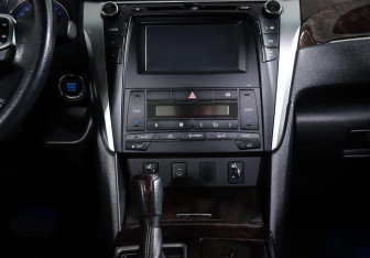 Подержанный автомобиль Toyota Camry Sedan 2016 года (12 фото)