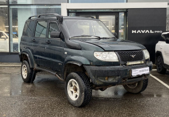 Подержанный автомобиль УАЗ Patriot 2008 года (3 фото)