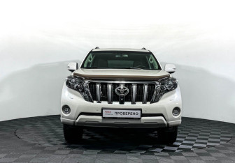 Подержанный автомобиль Toyota Land Cruiser Prado 2017 года (2 фото)