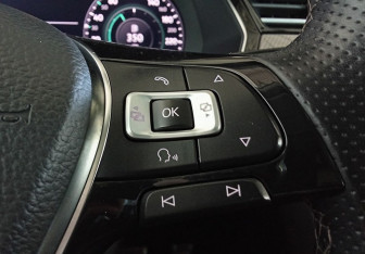 Подержанный автомобиль Volkswagen Passat Wagon 2018 года (16 фото)