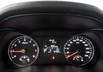 Подержанный автомобиль Kia Cerato Sedan 2019 года (16 фото)