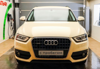 Подержанный автомобиль Audi Q3 2013 года (2 фото)