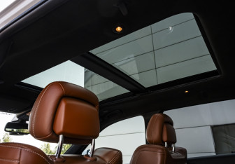 Подержанный автомобиль Jeep Grand Cherokee 2016 года (25 фото)