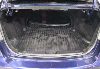 Подержанный автомобиль Hyundai Elantra Sedan 2008 года (20 фото)