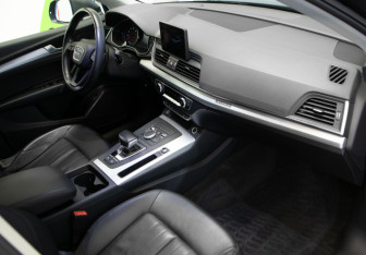 Подержанный автомобиль Audi Q5 2020 года (29 фото)