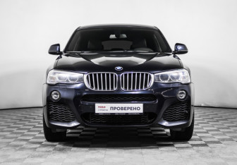Подержанный автомобиль BMW X4 2018 года (2 фото)
