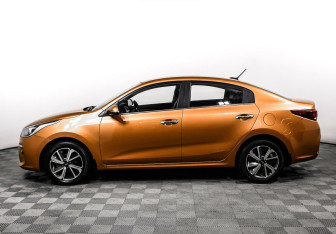 Подержанный автомобиль Kia Rio Sedan 2018 года (3 фото)