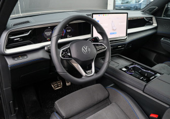 Подержанный автомобиль Volkswagen Teramont 2025 года (18 фото)