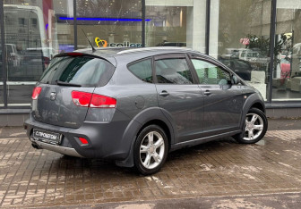 Подержанный автомобиль SEAT Altea 2012 года (8 фото)