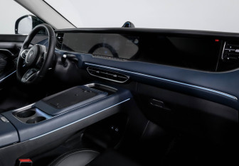 Подержанный автомобиль Voyah Free 2023 года (9 фото)