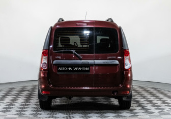 Подержанный автомобиль LADA (ВАЗ) Largus Wagon 2015 года (4 фото)