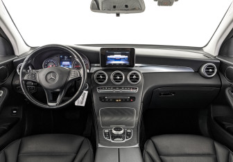 Подержанный автомобиль Mercedes-Benz GLC Coupe 2018 года (14 фото)