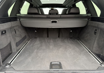 Подержанный автомобиль BMW X5 M 2015 года (14 фото)