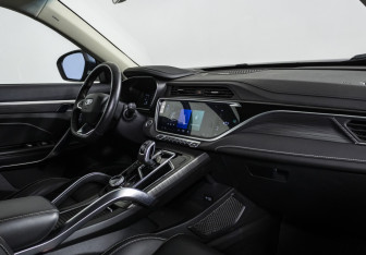 Подержанный автомобиль Geely Atlas Pro 2021 года (9 фото)