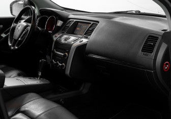 Подержанный автомобиль Nissan Murano Suv 2012 года (9 фото)