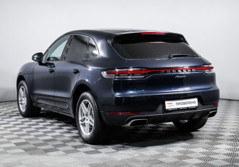 Подержанный автомобиль Porsche Macan 2019 года (7 фото)