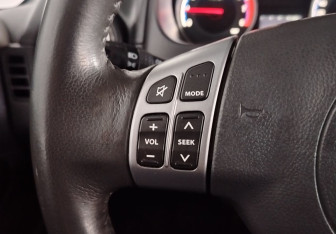 Подержанный автомобиль Suzuki SX4 Hatchback 2010 года (15 фото)