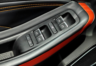 Подержанный автомобиль Omoda S5 GT 2024 года (17 фото)