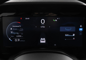 Подержанный автомобиль Geely Monjaro 2024 года (11 фото)