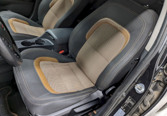 Подержанный автомобиль Kia Ceed Hatchback 2017 года (14 фото)