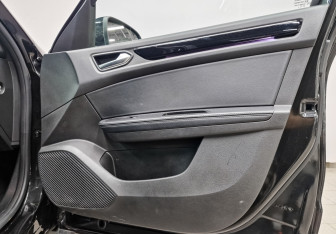 Подержанный автомобиль Renault Arkana 2019 года (23 фото)