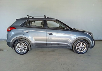 Подержанный автомобиль Hyundai Creta 2017 года (8 фото)