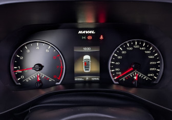 Подержанный автомобиль Haval Jolion 2023 года (16 фото)