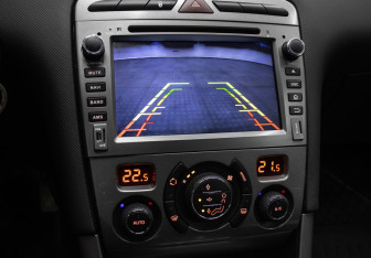 Подержанный автомобиль Peugeot 308 Hatchback 2011 года (19 фото)