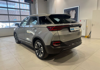 Подержанный автомобиль FAW Bestune T77 2023 года (6 фото)