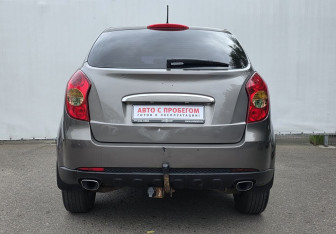 Подержанный автомобиль SsangYong Actyon 2013 года (6 фото)