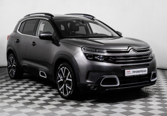 Подержанный автомобиль Citroen C5 Aircross 2019 года (3 фото)