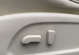 Подержанный автомобиль Infiniti QX60 2018 года (24 фото)