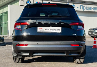 Подержанный автомобиль Skoda Karoq 2021 года (6 фото)