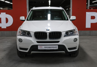 Подержанный автомобиль BMW X3 2014 года (2 фото)