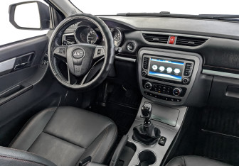 Подержанный автомобиль JAC T6 2023 года (26 фото)