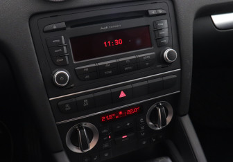 Подержанный автомобиль Audi A3 Hatchback 2012 года (13 фото)