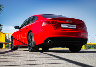 Подержанный автомобиль Audi A5 Liftback 2016 года (6 фото)